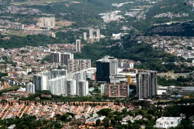 Alerta en Bucaramanga: Estafadores suplantan funcionarios para exigir pagos de valorización