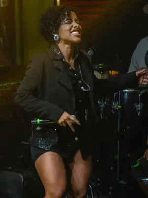 Andrea Mirlo cautiva en A Otro Nivel con su voz y su historia de perseverancia