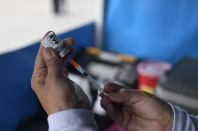 Bogotá implementa innovadora estrategia híbrida contra el VSR con 3.800 dosis de anticuerpo monoclonal