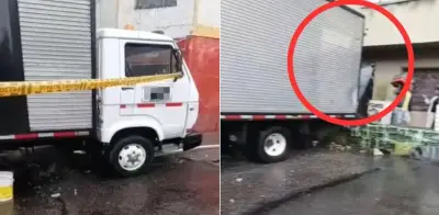 Camión se descontrola por fallas mecánicas y choca contra vivienda en San Cristóbal, Bogotá