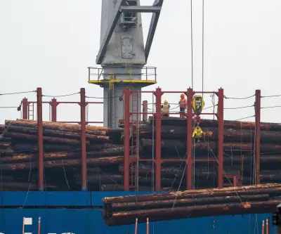 Canadá enfrenta nueva fase volátil en comercio con EE.UU. tras fallo sobre aranceles