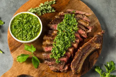 Chimichurri: la salsa argentina que conquista paladares en todo el mundo
