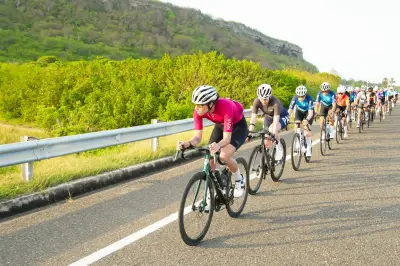 Clásica de la Virgen de La Candelaria ilumina Cartagena con ciclismo y turismo deportivo