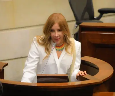 Colombia impone arancel del 30% a productos ecuatorianos en respuesta a medidas comerciales