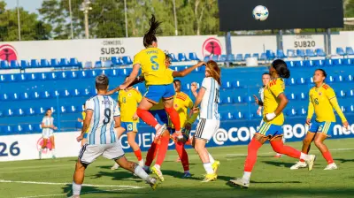 Colombia Sub-20 Femenina cae 3-0 ante Argentina y complica su clasificación al Mundial