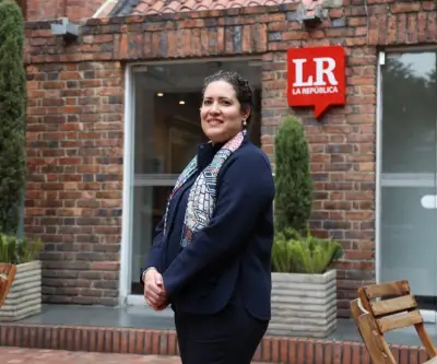 Corficolombiana recibe seis galardones en los Premios AIE de la Bolsa de Valores