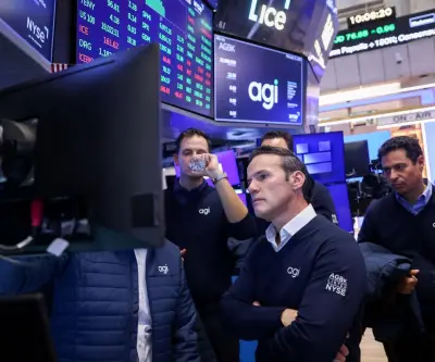 Corte Suprema de EE.UU. deroga aranceles de Trump y acciones suben en Wall Street