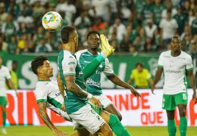 Deportivo Cali gana ante Atlético Nacional y mejora su posición en la tabla del descenso