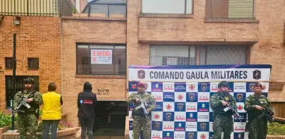 Ejército y Fiscalía allanan inmuebles de exparamilitares en exclusivo sector de Bogotá