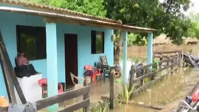 Emergencia en Córdoba: Familias se niegan a evacuar pese a inundaciones históricas