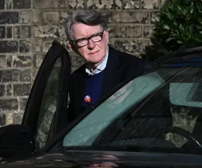 Exministro británico Peter Mandelson arrestado por presunta filtración a Jeffrey Epstein