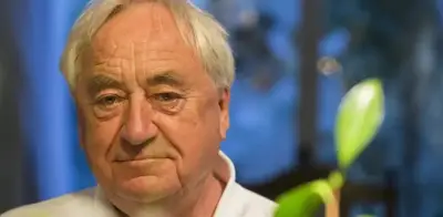 Fallece Cees Nooteboom, destacado escritor neerlandés de la posguerra a los 92 años