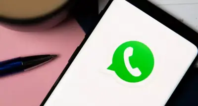 Firmar documentos por WhatsApp en Colombia: ¿Es legal en 2026? Requisitos clave