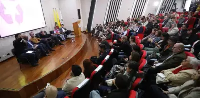 Foro de Residuos en Bogotá: Debate sobre el Futuro de la Gestión de Basuras