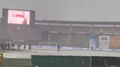Fuerte aguacero en Bogotá obliga a proteger la cancha de El Campín previo a Millonarios vs. Águilas Doradas