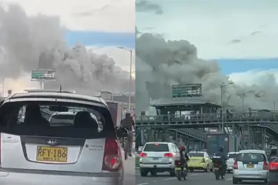 Fuerte incendio en restaurante de Bogotá moviliza a bomberos en carrera 30