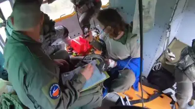 Fuerza Aérea Colombiana ejecuta complejo rescate de extranjero en Sierra Nevada
