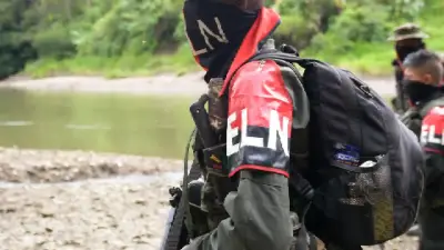 Gobernador de Arauca detalla ataque con drones del ELN contra cantón militar en Saravena