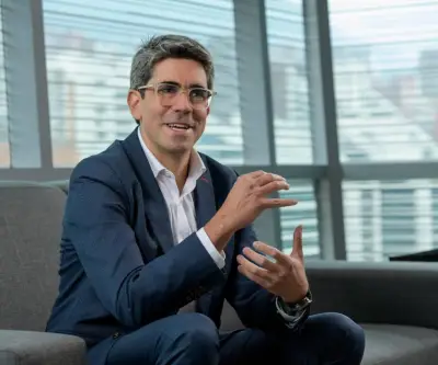 Grupo Sura propone incrementar dividendos en 33% tras crecimiento de utilidades en 2025