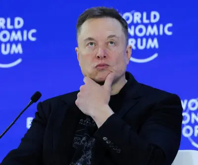 Irlanda investiga a X de Elon Musk por imágenes sexuales generadas por Grok AI
