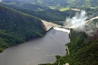 Isagen descarta riesgo crítico en embalse Topocoro pese a alertas del Gobierno sobre hidroeléctricas