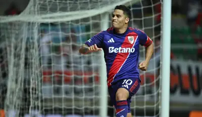 Juan Fernando Quintero se lesiona con River Plate y genera alerta en la Selección Colombia