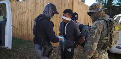 Juez federal de California suspende prohibición de máscaras para agentes de ICE en operativos
