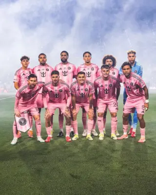 LAFC golea 3-0 a Inter Miami con Messi en el debut de la MLS 2026