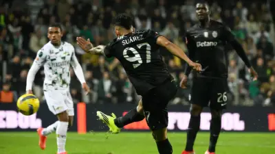 Luis Suárez marca un golazo espectacular en la victoria del Sporting Lisboa en Portugal