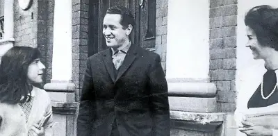 Medicina Legal recibe muestra biológica clave en análisis de restos atribuidos a Camilo Torres