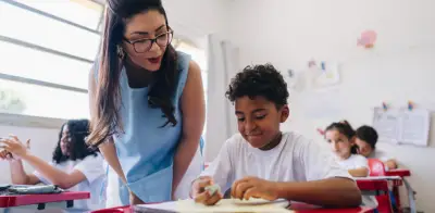 Más de 34.000 docentes se someterán a prueba pedagógica para ascenso y mejora salarial