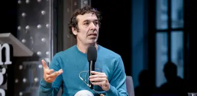 Neurocientífico Mariano Sigman advierte sobre cómo la IA y redes sociales están cambiando nuestro cerebro