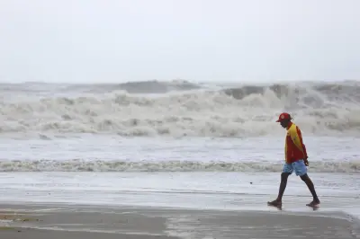 Nuevo frente frío impactará Colombia hasta el 26 de febrero con intensas lluvias y oleaje