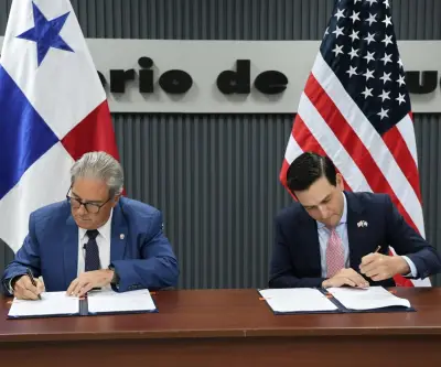 Panamá y EE.UU. firman acuerdo bilateral de salud con inversión de $22.5 millones