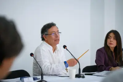 Petro denuncia intento de desestabilización y vincula crisis fiscal con subsidios heredados