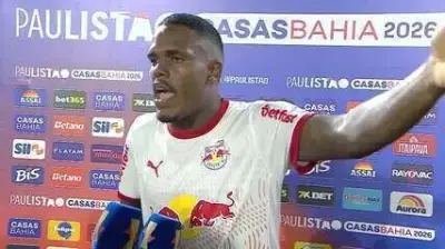 Polémica en Brasil por declaraciones machistas de futbolista contra árbitra mujer