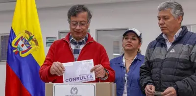 Presidente Petro insiste en auditoría del código electoral mientras Registraduría convoca reunión