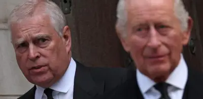 Rey Carlos III rompe silencio sobre arresto de su hermano Andrés en caso Epstein