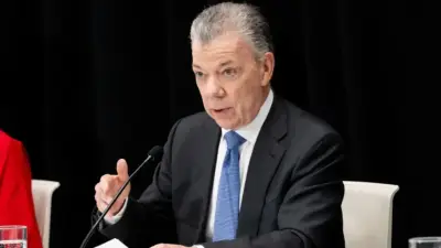 Santos celebra acercamiento entre Petro y Trump, pide que se mantenga