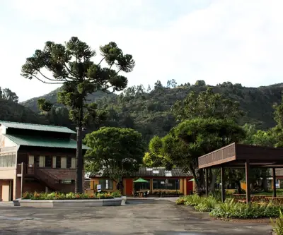 Superintendencia de Sociedades admite reorganización empresarial del Colegio Refous en Cota