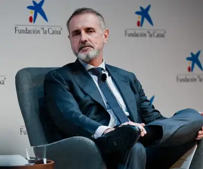 Telefónica lidera adquisición multimillonaria del operador de fibra Netomnia en Reino Unido