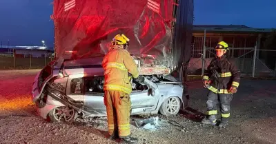 Tragedia vial en Popayán: Tres jóvenes fallecen en violento choque contra camión