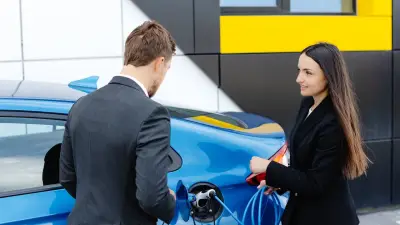 Vehículos eléctricos en Colombia: ventas crecen 82,6% en enero 2026 con dominio chino