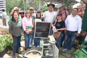 20 ganaderos del río Suárez reciben cercas eléctricas solares para manejo sostenible