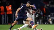 Achraf Hakimi del PSG será juzgado por violación tras denuncia de 2023
