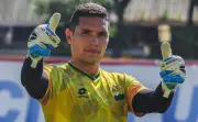 Aldair Quintana: Bucaramanga busca victoria en Medellín para escalar en la tabla