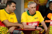 Ancelotti vive el Carnaval de Salvador y recibe peticiones para convocar a Neymar