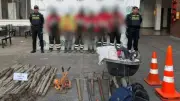 Banda con uniformes falsos del IDU capturada robando fibra óptica en Suba
