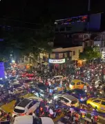 Caos vial en Medellín: Carrera 45 colapsa por invasión de carril exclusivo del Metroplús