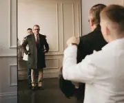 El arte del buen ajuste: Cómo distinguir un traje impecable de uno mal confeccionado